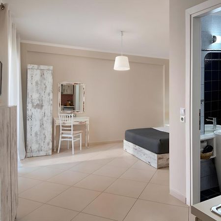 Stayinn Luxury Apartments Nea Kallikrateia Exterior photo